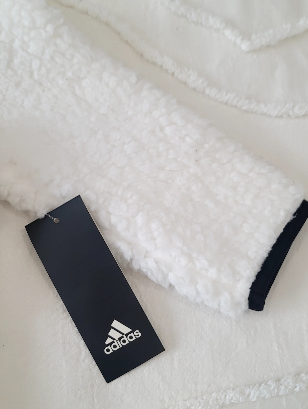 ​NWT Unisex Adidas Toddler Plush Sherpa Fleece Hooded Romper Jumpsuit 18M - Picture 4 of 13